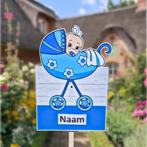 Geboortebord tuin baby in kinderwagen blauw